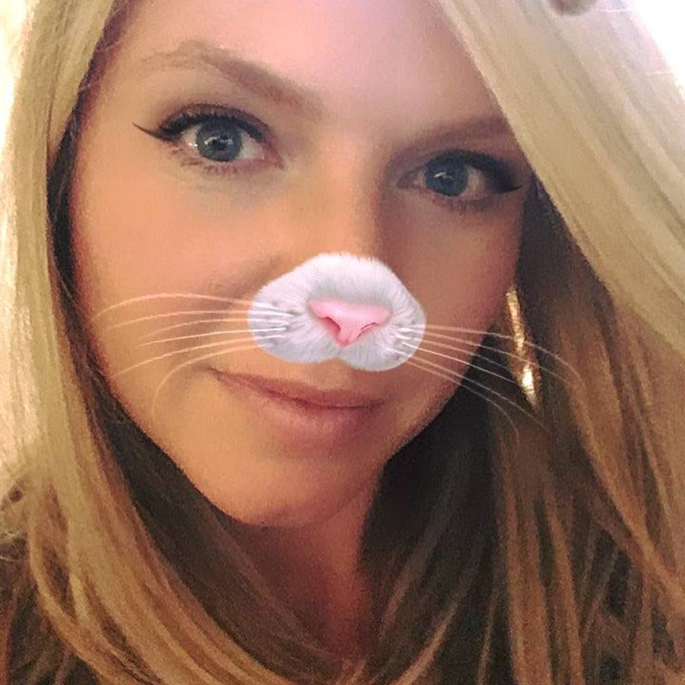 Meet your Posher, Angela